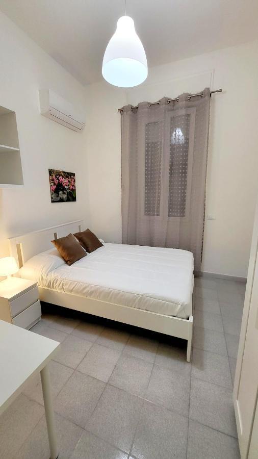 Central Rooms Best Vacation Ever Cagliari Extérieur photo